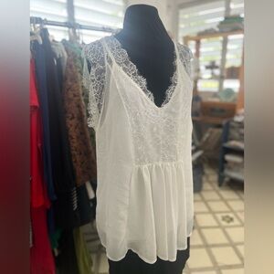 White Lace Trim Sleeveless Top